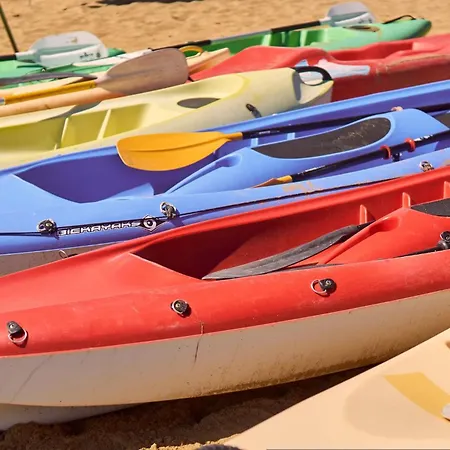 Cozy With Private Garden In *